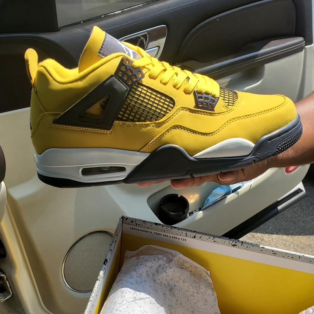 Retro 4 Jordans